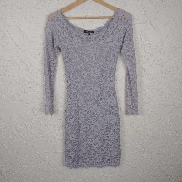 Lavender Lace Bodycon Stretch Dress - Picture 1 of 6